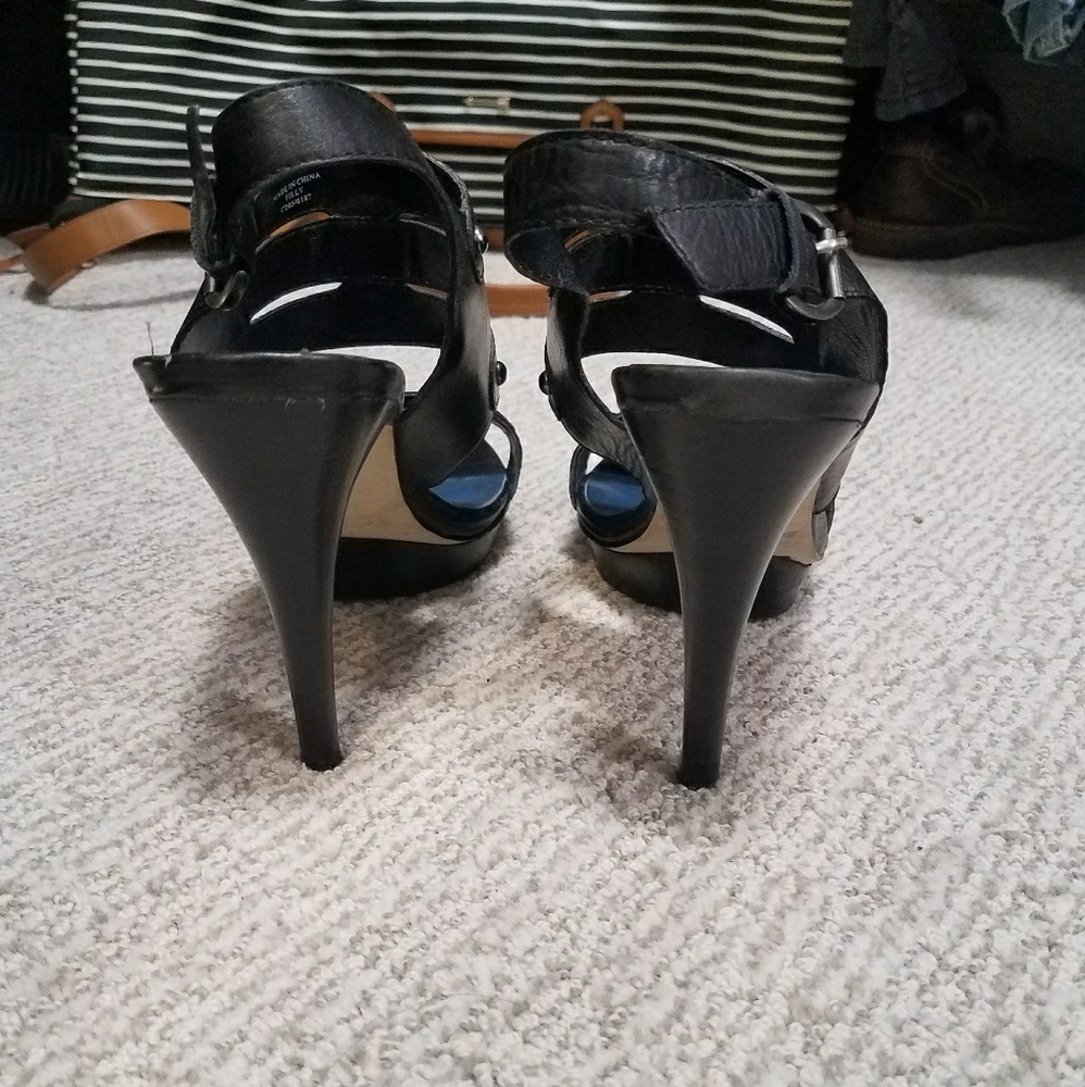 Shoes - Picture 3 of 3